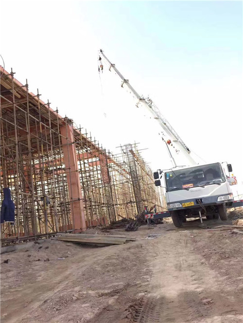 清涧县25 吨、50 吨吊车怎么选？多大重量 / 半径适合对应车型？